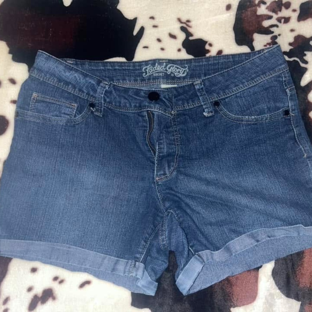 ✨FADED GLORY✨ Shorts size 10